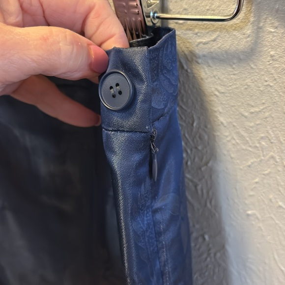 DESIGNER Vintage Yves Saint Laurent Suit Jacket Skirt Blue Brocade Women’s 12 - Picture 9 of 10